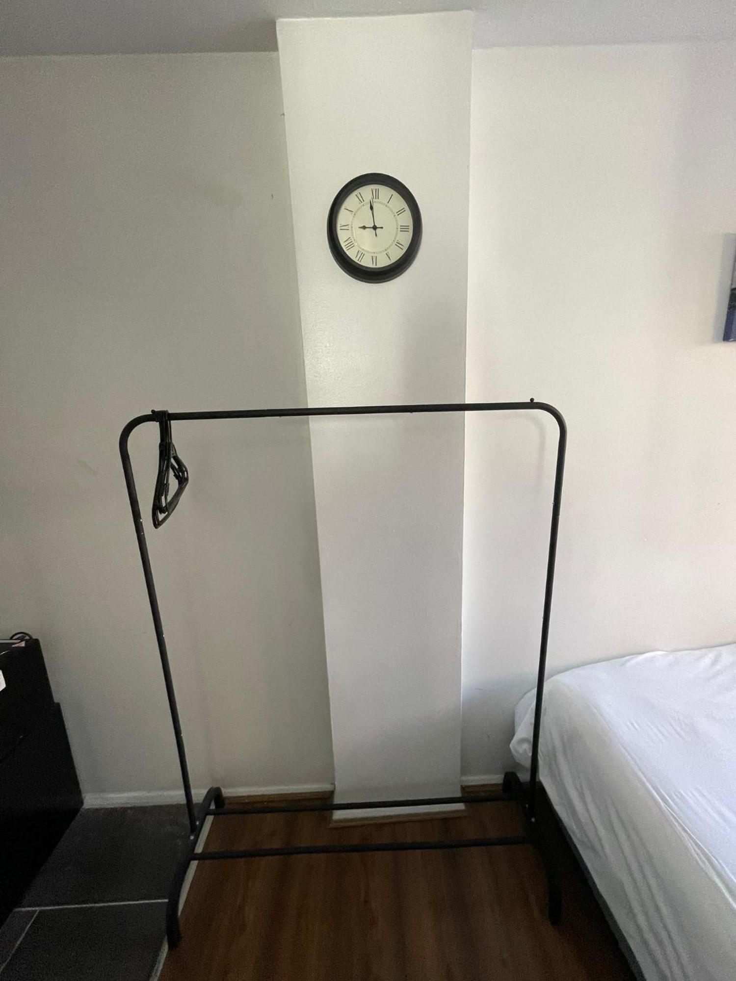 Fantastic Studio, Private Bathroom And Mini Kitchen. Thamesmead  Eksteriør billede